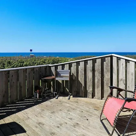 Xlviii Holiday home *